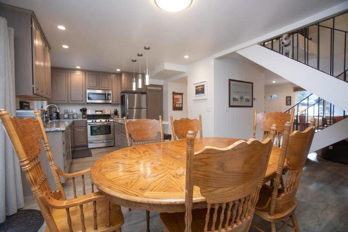 טאהו סיטי Modern 3Bd -Walk To Lake & Beach מראה חיצוני תמונה